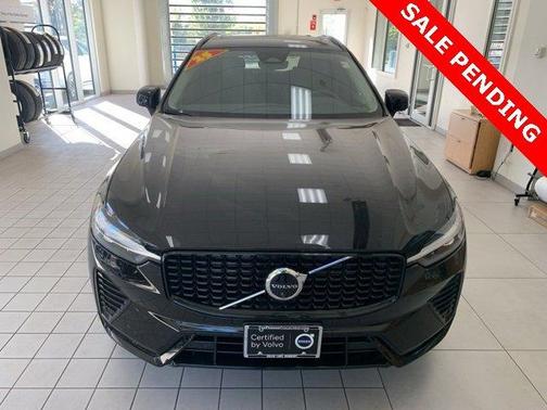 2025 Volvo XC60 B5 Plus