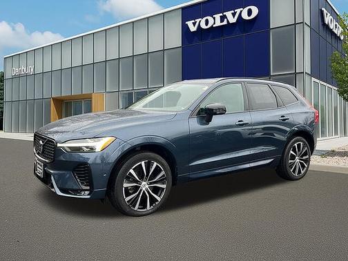 2023 Volvo XC60 Plus