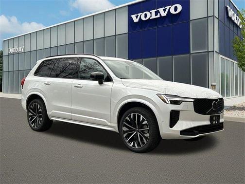 2026 Volvo XC90 B6 Ultra Dark Theme 7-Seater