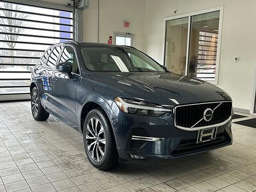 2023 Volvo XC60 Core