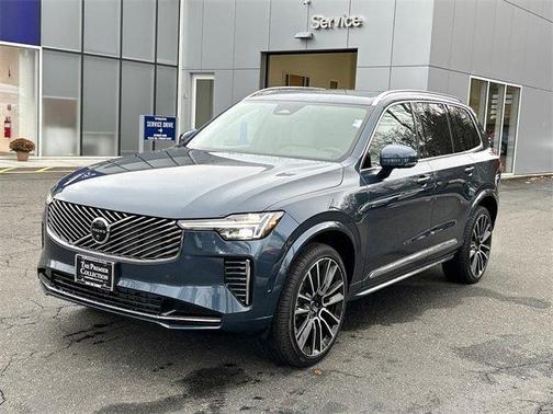 2026 Volvo XC90 B6 Plus 7-Seater