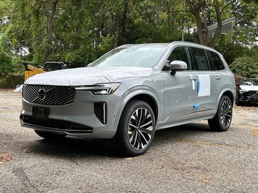 2026 Volvo XC90 B6 Ultra 7-Seater
