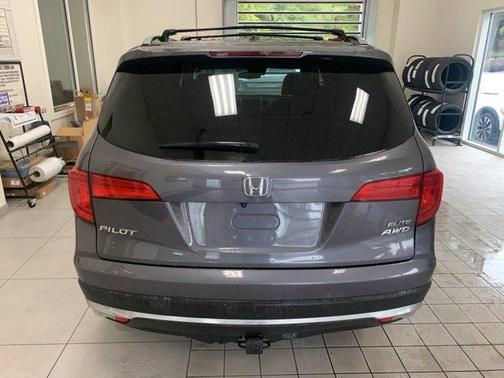 2017 Honda Pilot Elite