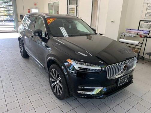 2024 Volvo XC90 B5 Core Bright Theme