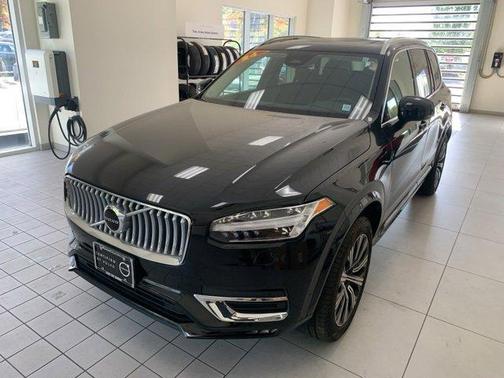 2024 Volvo XC90 B5 Core Bright Theme
