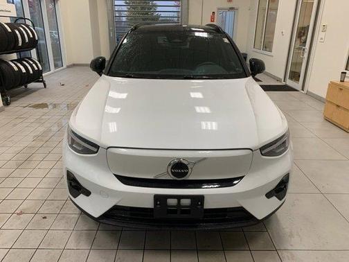 2023 Volvo XC40 Recharge Pure Electric Twin Plus