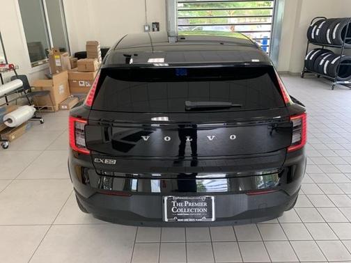 2025 Volvo EX30 Twin Motor Ultra