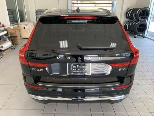 2022 Volvo XC60 B6 Inscription