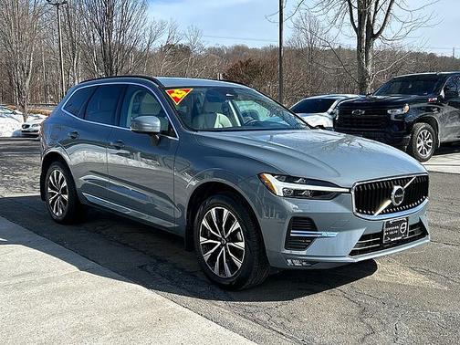 2023 Volvo XC60 Core