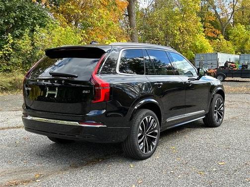 2026 Volvo XC90 B6 Ultra 7-Seater