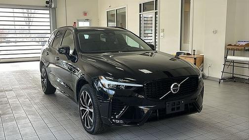 2025 Volvo XC60 Plus