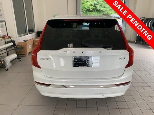 2024 Volvo XC90 B5 Plus Bright Theme