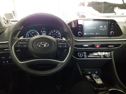 2023 Hyundai SONATA Hybrid Base