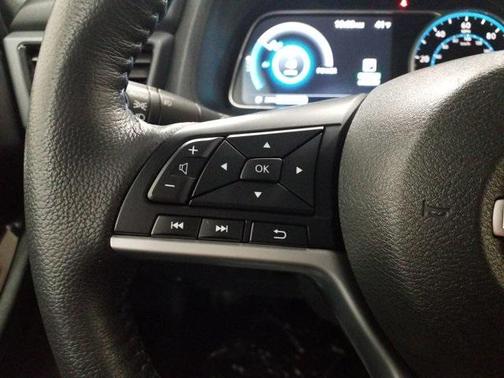 2023 Nissan Leaf SV PLUS 60 kWh