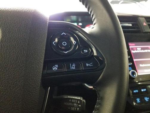 2021 Toyota Prius XLE