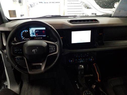 CACTUS GRAY 2023 Ford Bronco Badlands