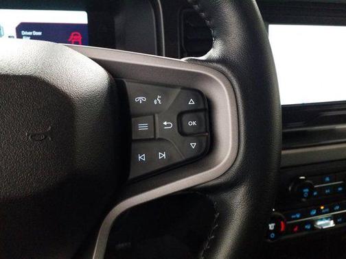 CACTUS GRAY 2023 Ford Bronco Badlands