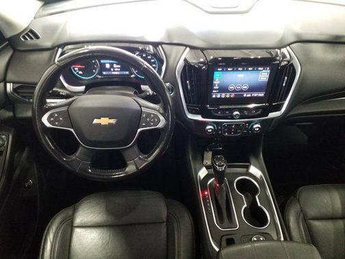 Summit White 2020 Chevrolet Traverse LT Leather