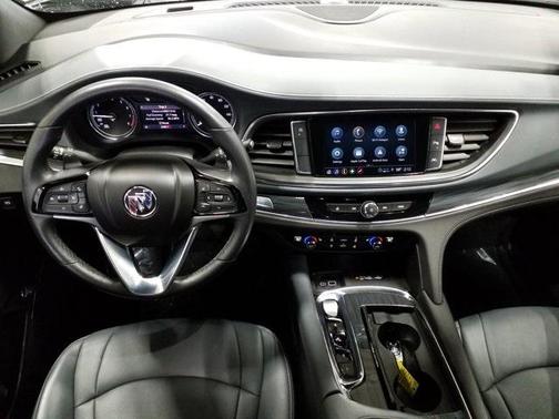2023 Buick Enclave Essence FWD