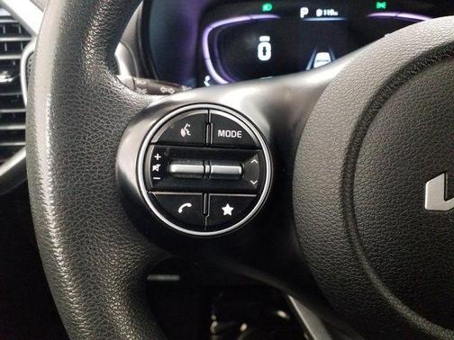 Fusion Black 2023 Kia Soul LX