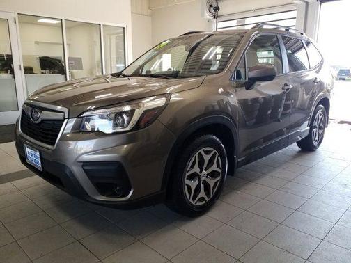 Sepia Bronze Metallic 2019 Subaru Forester Premium