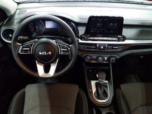 Deep Sea Blue 2023 Kia Forte LXS