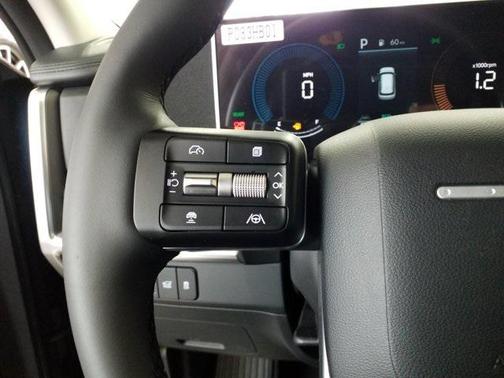 2025 Hyundai SANTA FE SEL 2.4