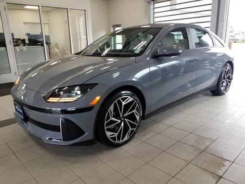 2024 Hyundai IONIQ 6 SEL