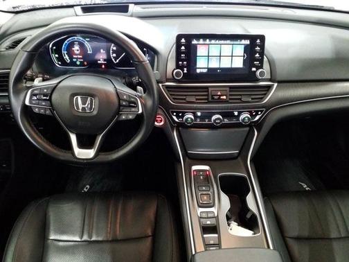 2022 Honda Accord Hybrid Touring