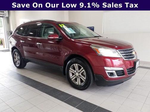 Siren Red Tintcoat 2017 Chevrolet Traverse 2LT