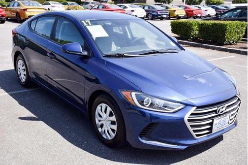 Lakeside Blue 2017 Hyundai ELANTRA SE