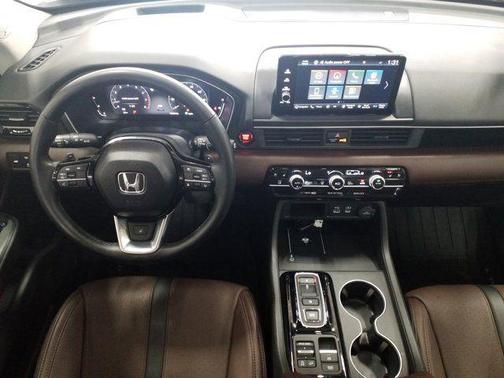 Platinum White 2023 Honda Pilot AWD Elite