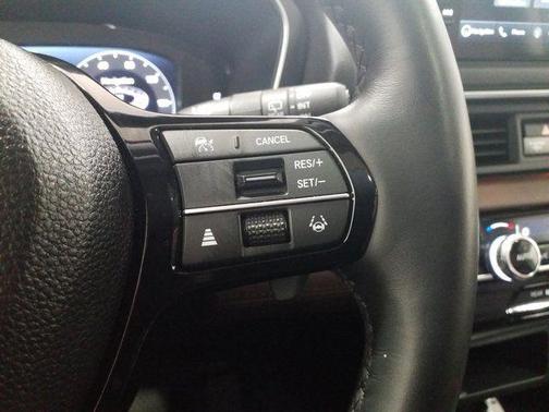 Platinum White 2023 Honda Pilot AWD Elite