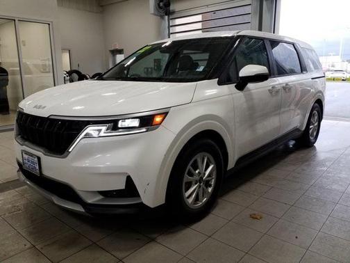 2022 Kia Carnival LXS