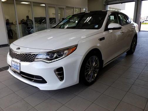 2017 Kia Optima SXL Turbo