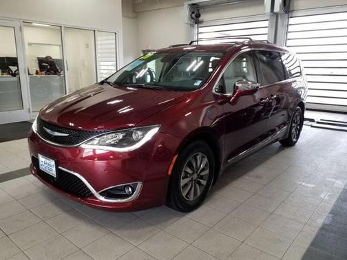 2020 Chrysler Pacifica Hybrid Limited