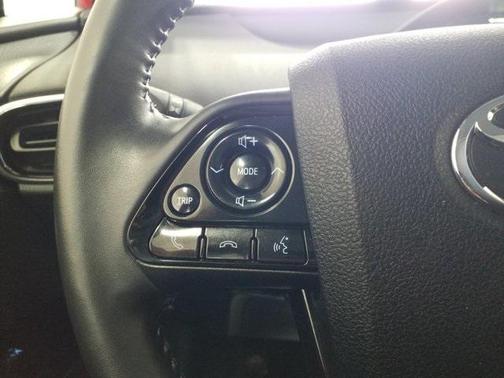2020 Toyota Prius XLE
