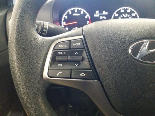 Urban Gray Metallic 2020 Hyundai Accent SE
