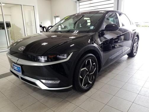 2024 Hyundai IONIQ 5 SEL