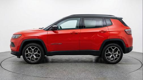 Red Hot Pearlcoat 2025 Jeep Compass Limited