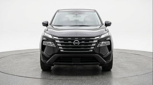 Super Black 2025 Nissan Rogue SV