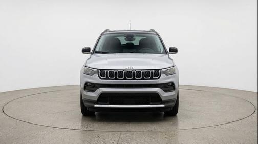 Silver Zynith Metallic Clearcoat 2025 Jeep Compass Limited