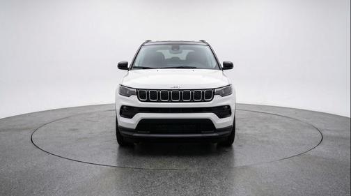 Bright White Clearcoat 2025 Jeep Compass Limited
