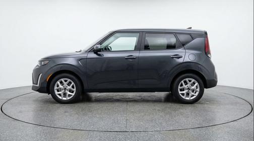 Gravity Gray 2025 Kia Soul LX