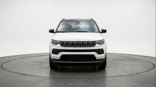 Bright White Clearcoat 2025 Jeep Compass Limited