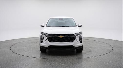 Summit White 2025 Chevrolet Blazer 2LT