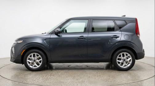 Gravity Gray 2025 Kia Soul LX