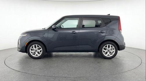 Gravity Gray 2025 Kia Soul LX