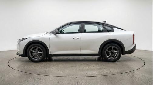 Snow White Pearl 2025 Kia K4 LXS