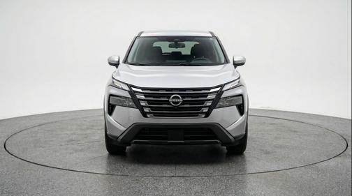 Brilliant Silver Metallic 2025 Nissan Rogue SV